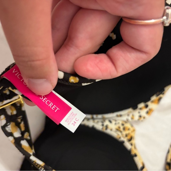 Victorias Secret Bikini Top Push up animal print 34C - Picture 3 of 3